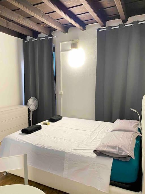 Apartamento Low-Cost Teatro Romano Verona Exterior foto